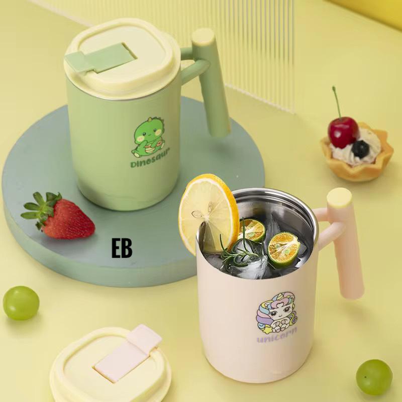 Kids Stainless Steel Insulated Sipper Mug with Lid & Handle – 300 mL (Cartoon Prints)