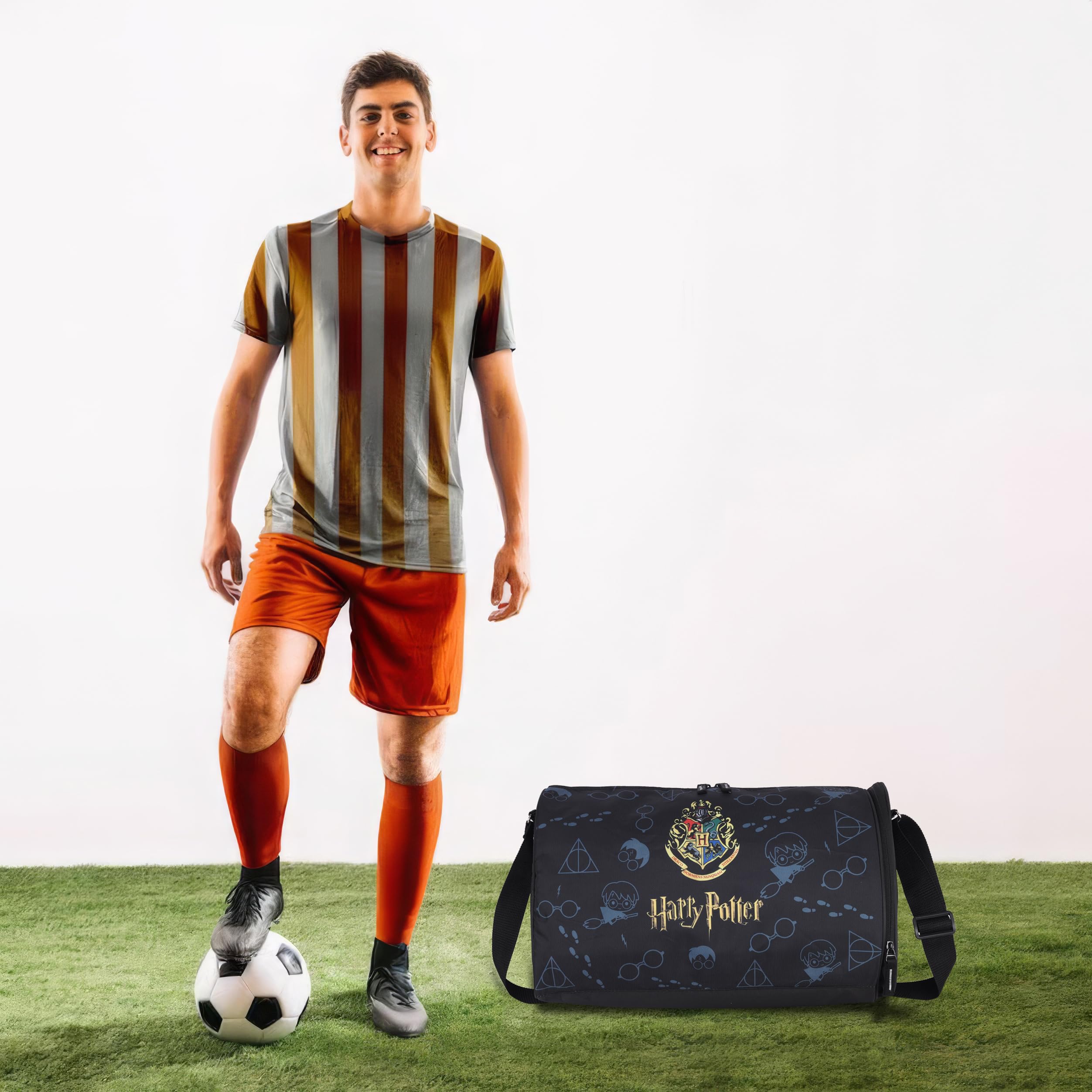 Echo Boomers Harry Potter Magic Black Duffel Bag - Enchanting Adventures Await