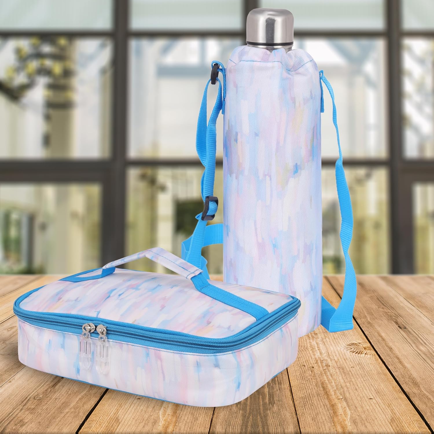 Echo Boomers Solid Small Insulated Lunch Bag with Mesh Compartment & Water Bottle - Sky Blue